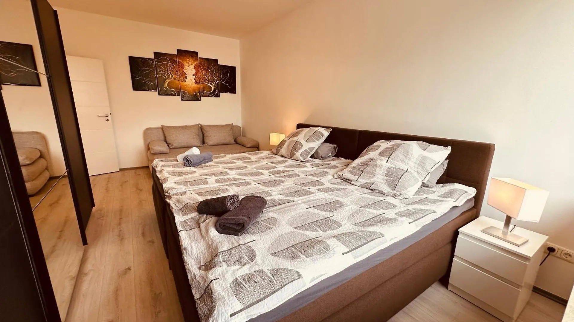 Zur Schoenen Aussicht I 150 I Oase I Purer Luxus Dortmund Niemcy