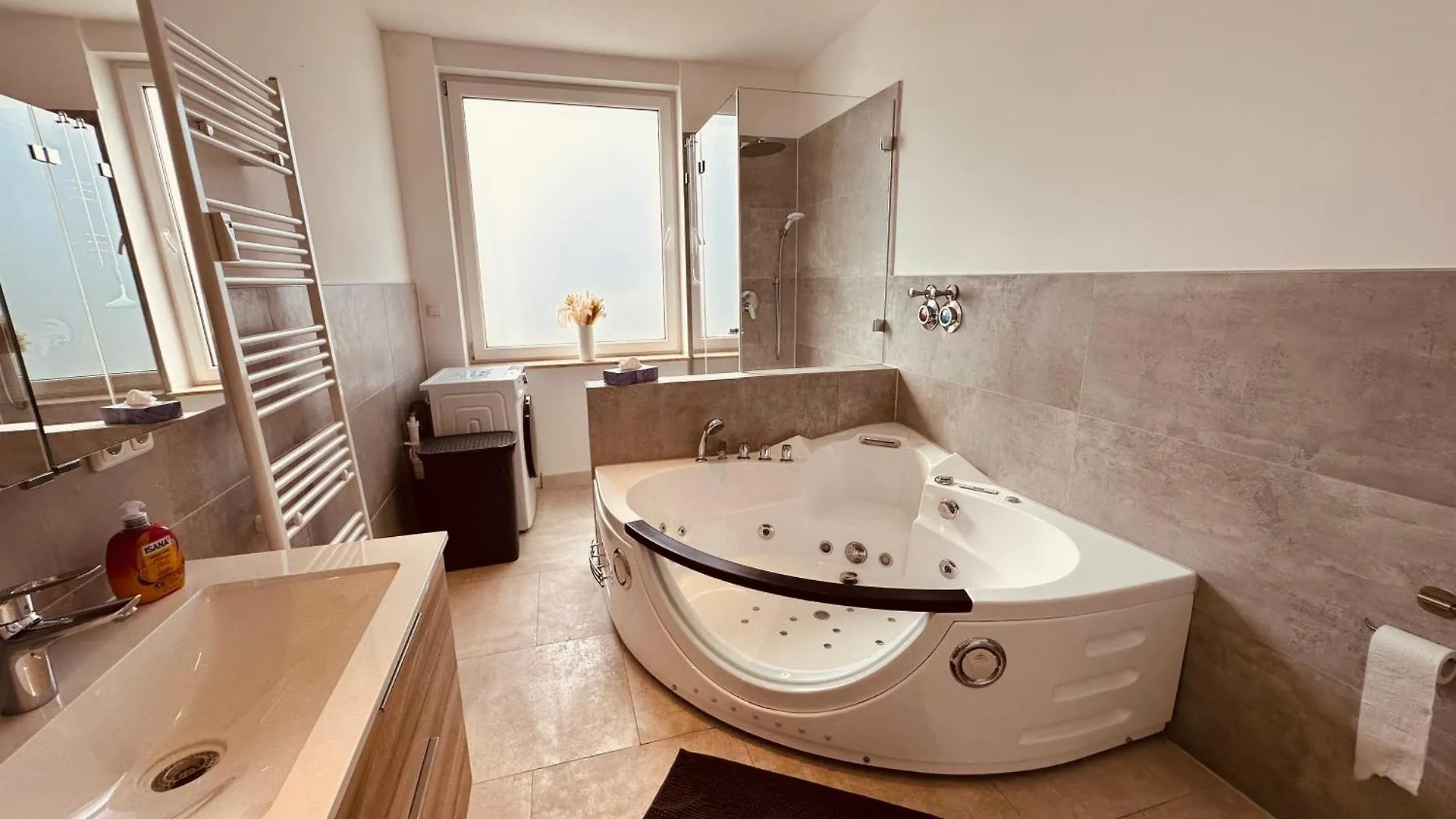 Apartament Zur Schoenen Aussicht I 150 I Oase I Purer Luxus Dortmund